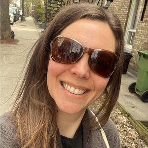 Meet your Posher, Christine